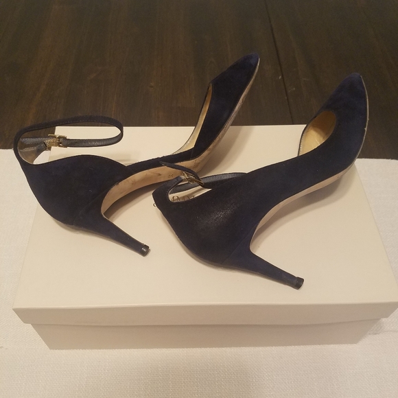 Jimmy Choo Shoes - Picture 7 of 8